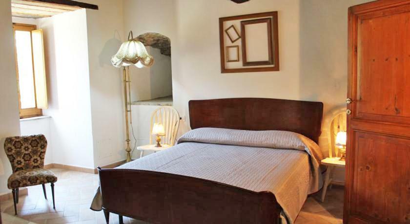 Bed and Breakfast Castello Girasole Bazzano di Spoleto Esterno foto