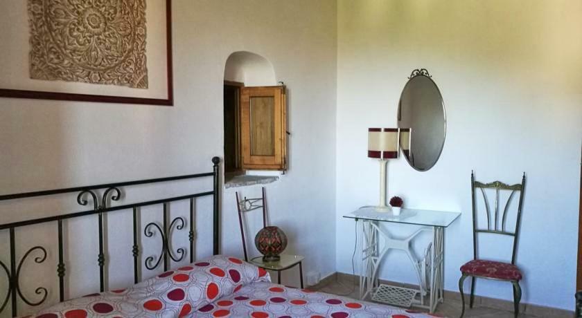 Bed and Breakfast Castello Girasole Bazzano di Spoleto Esterno foto
